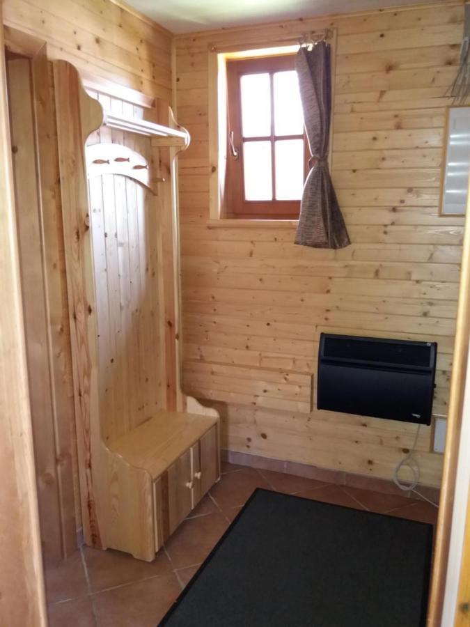 Chata Liptovska Mara Liptovský Trnovec Exterior foto